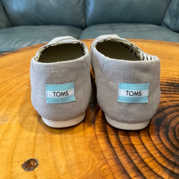 Women’s TOMS Alpargata Light Gray Heritage Canvas NWOT Size 8 - Picture 2 of 11